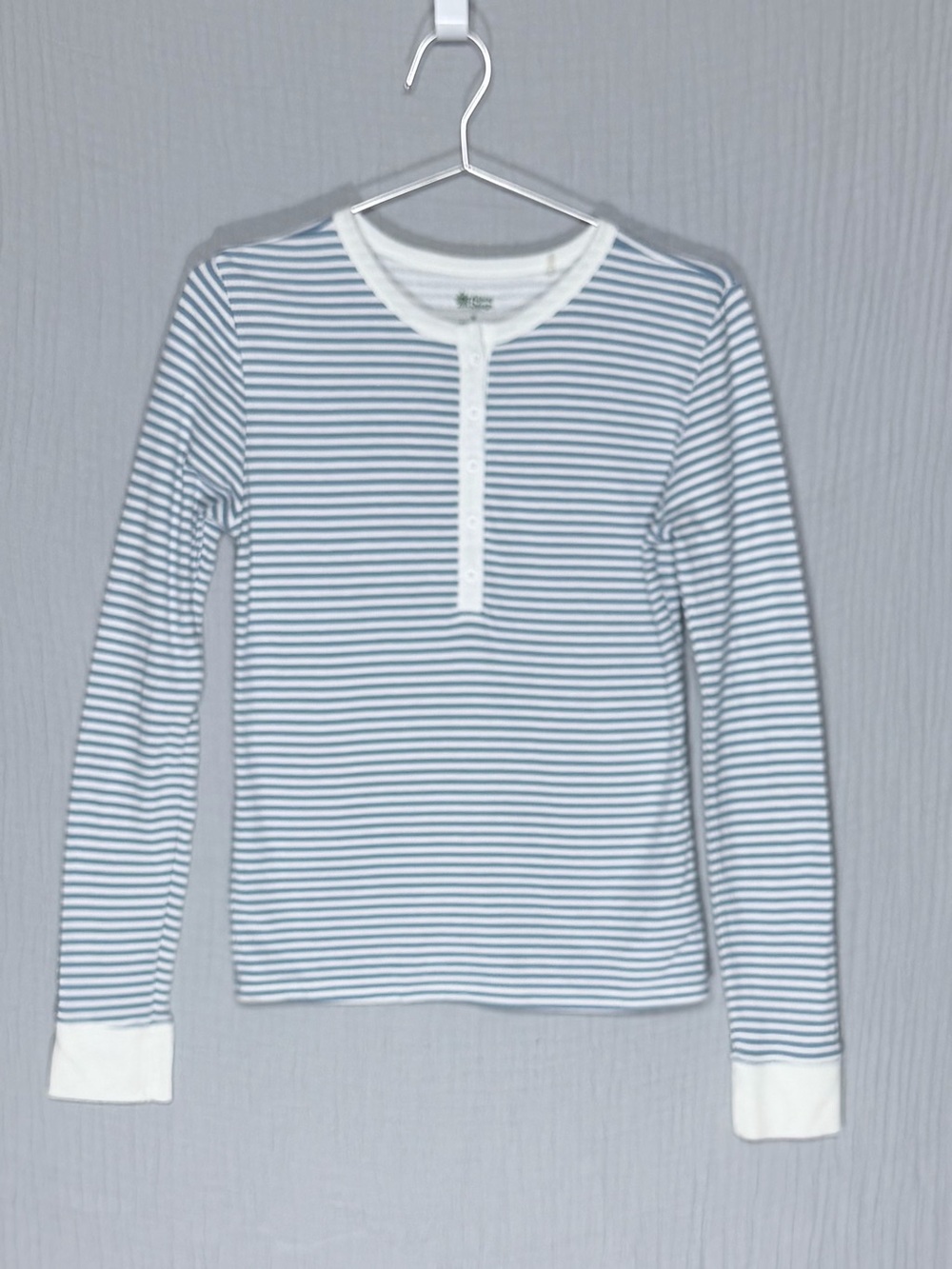 Alpine Design Blue and White Striped Long Sleeve Henley Tee size M
